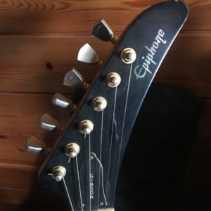 Explorer Headstock