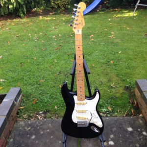 Squire Strat
