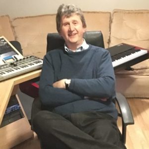 Tom Allen - Bass